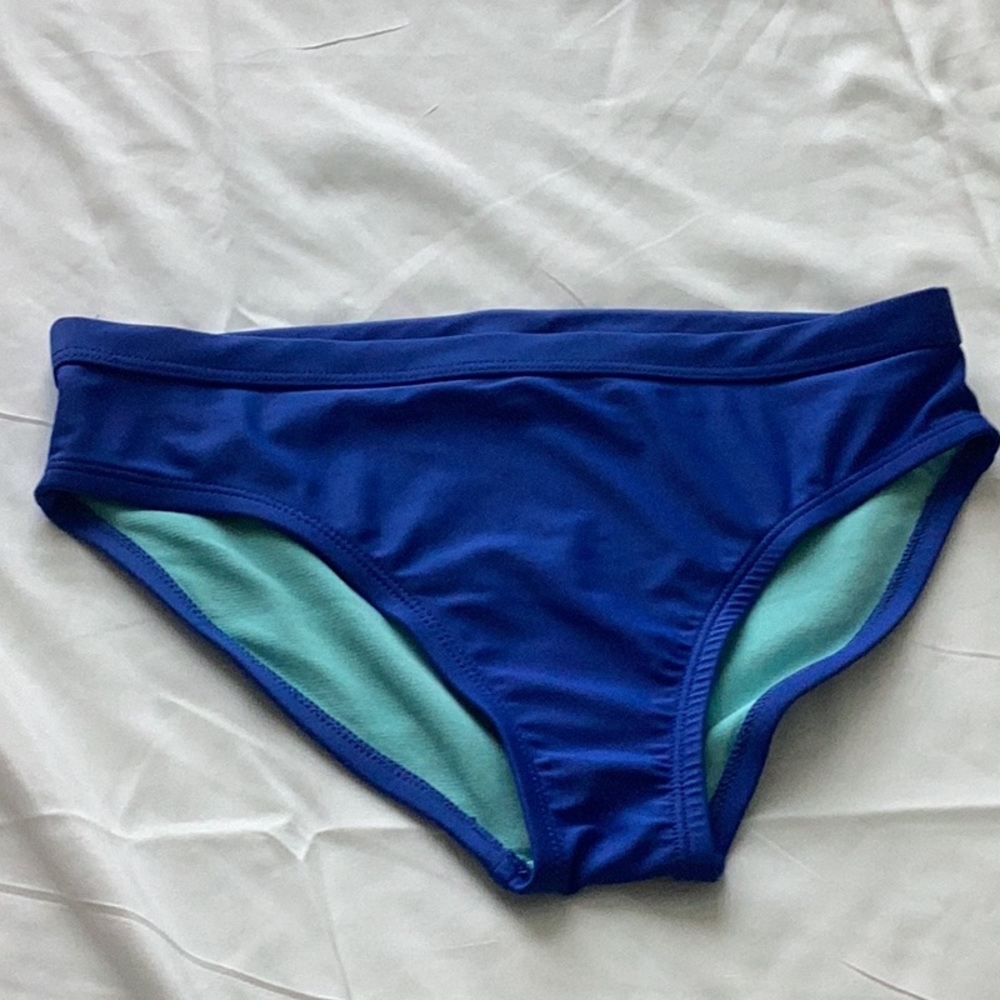 Girls Swim bottoms 🏊‍♀️
